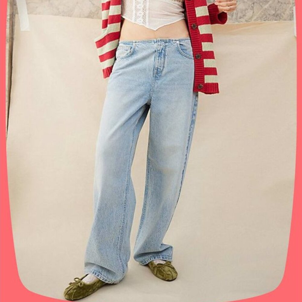 NWT BDG Bella Baggy No-Waistband Jean